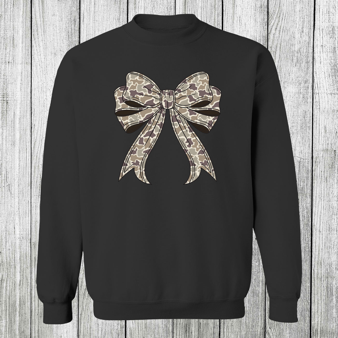 Daydream Tees Camo Bow