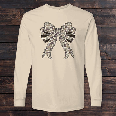 Daydream Tees Camo Bow