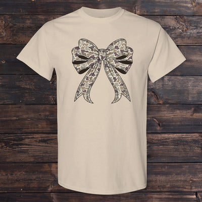 Daydream Tees Camo Bow