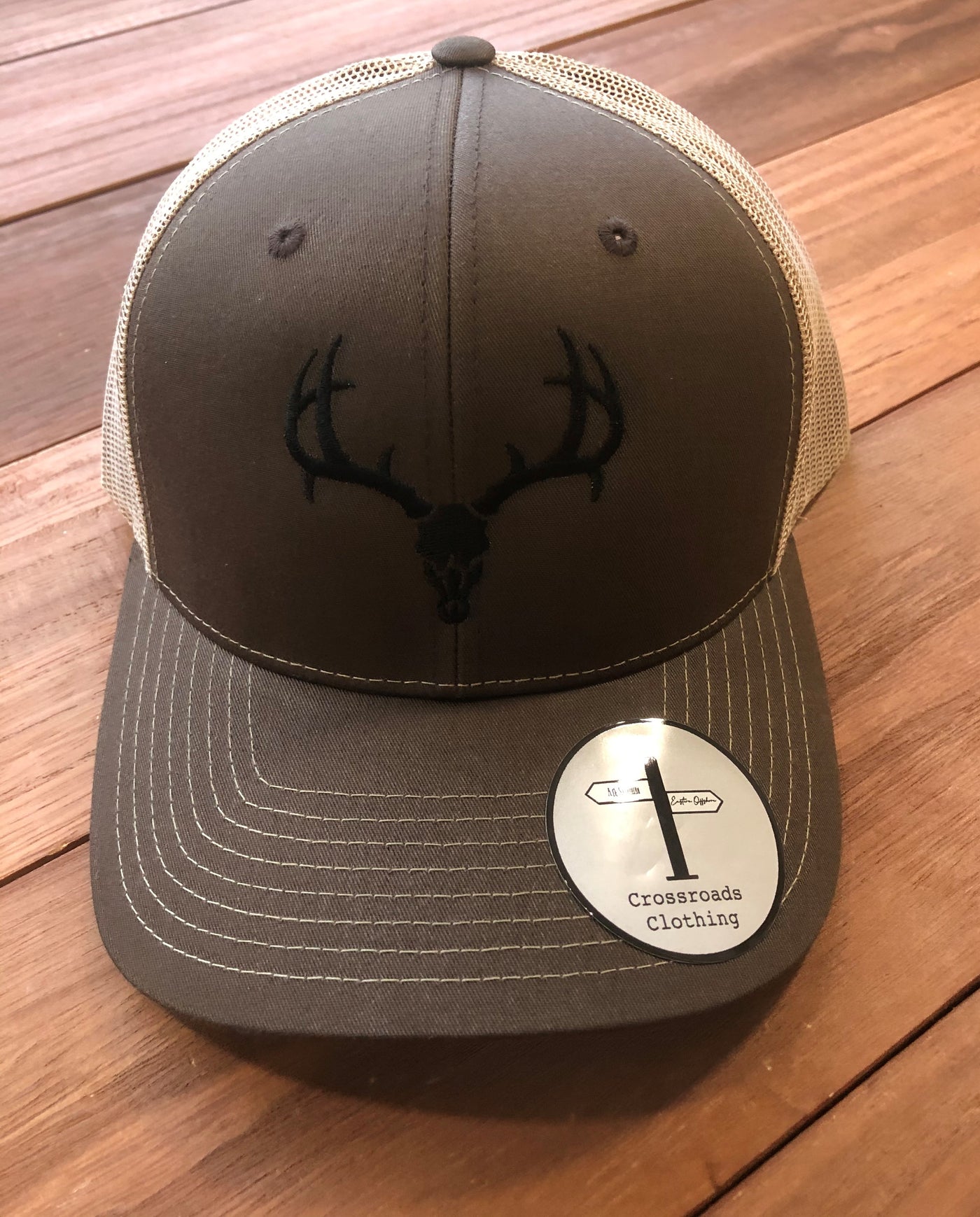 Crossroads Clothing Deer Skull Antlers Brown/Khaki